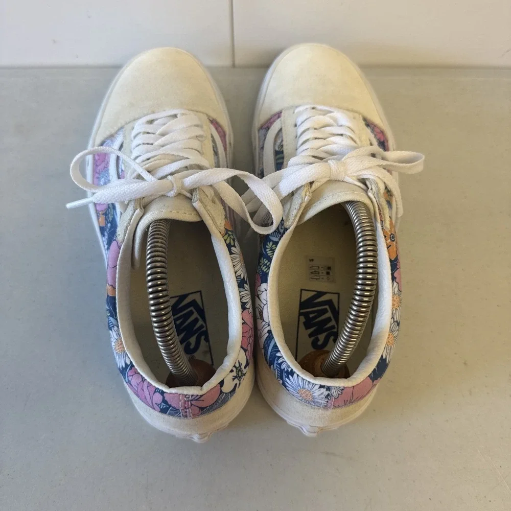 Vans Women's 9.5 Old Skool Floral Print Multi-Color Suede Upper Shoes